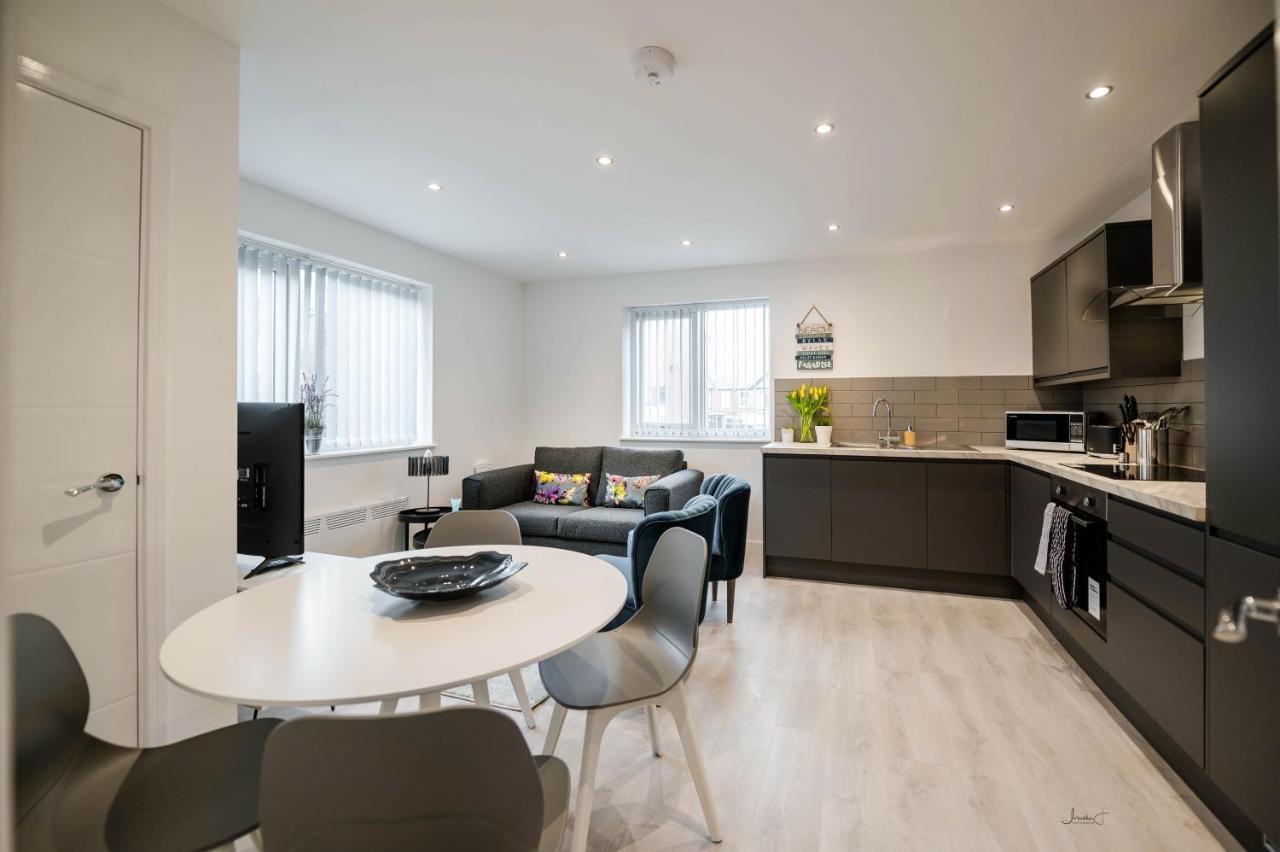 Charles Alexander Short Stay - Windmill House Apartments Lytham St Annes Εξωτερικό φωτογραφία