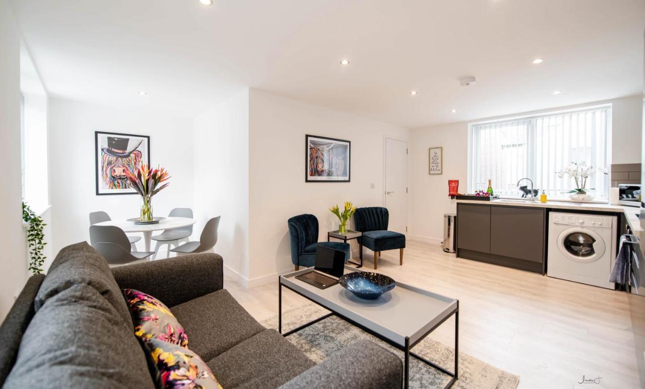Charles Alexander Short Stay - Windmill House Apartments Lytham St Annes Εξωτερικό φωτογραφία