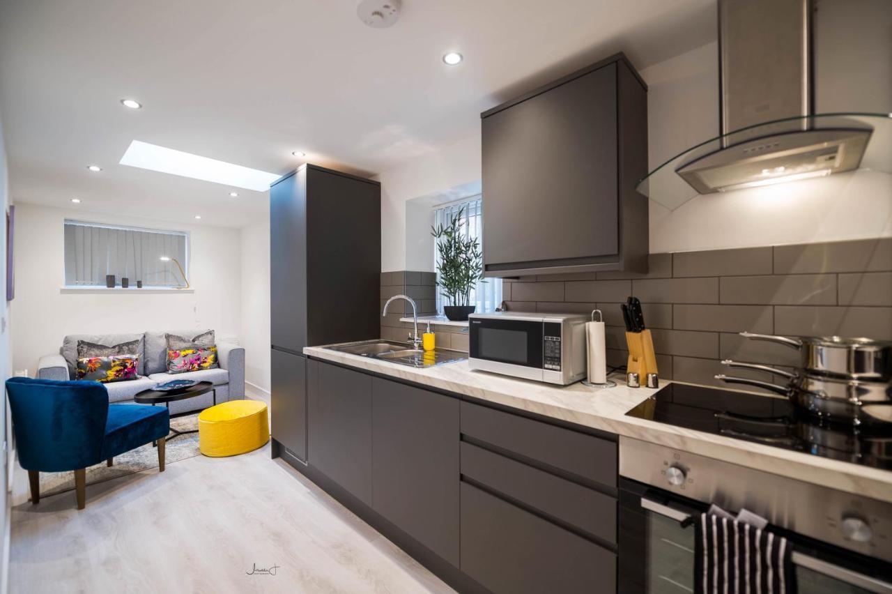 Charles Alexander Short Stay - Windmill House Apartments Lytham St Annes Εξωτερικό φωτογραφία