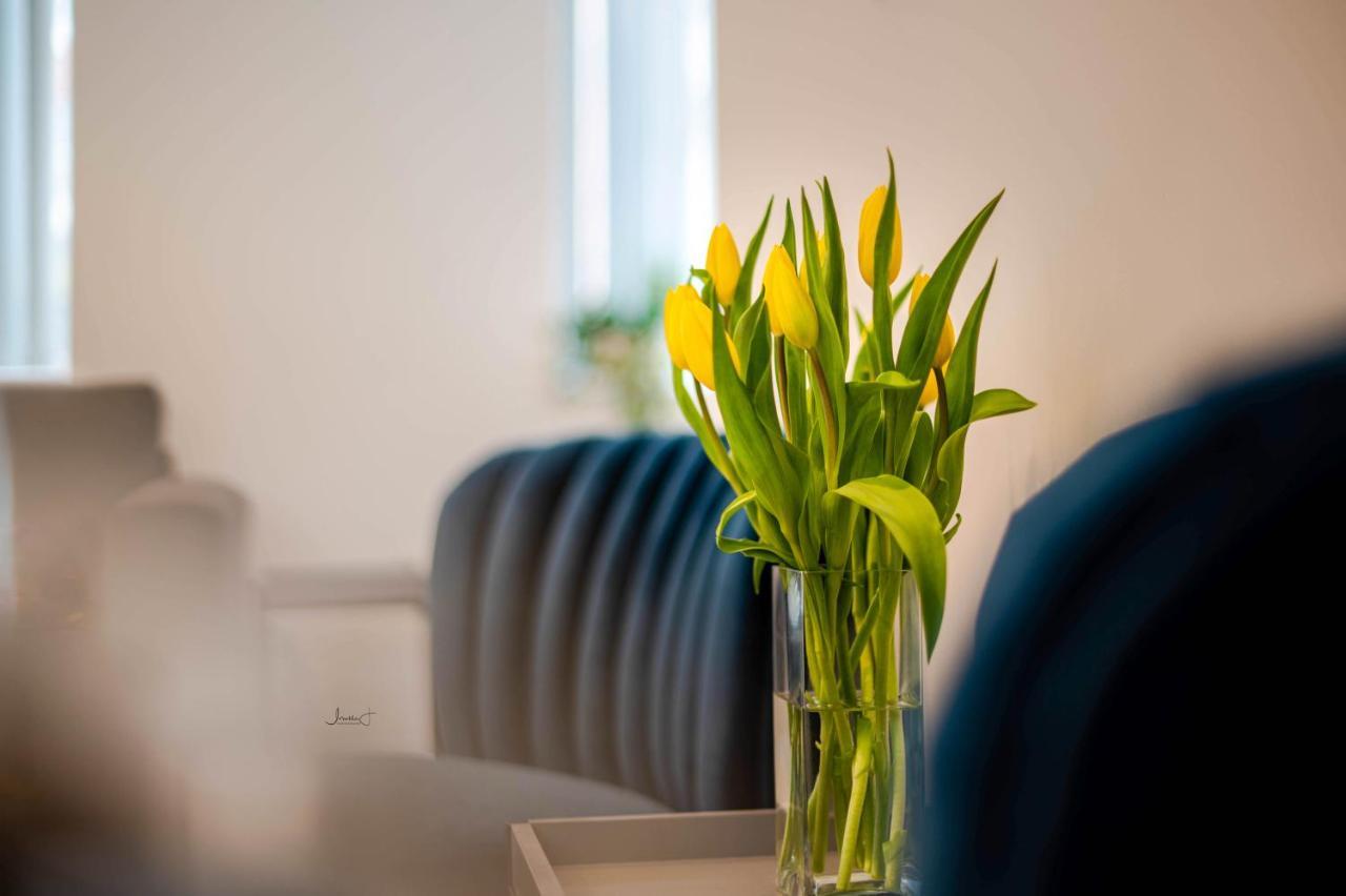 Charles Alexander Short Stay - Windmill House Apartments Lytham St Annes Εξωτερικό φωτογραφία